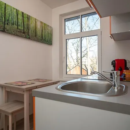 Apartment Contact Free With Free Parking *