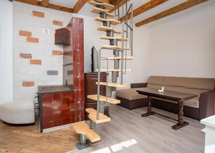 Contact Free With Free Parking Apartament