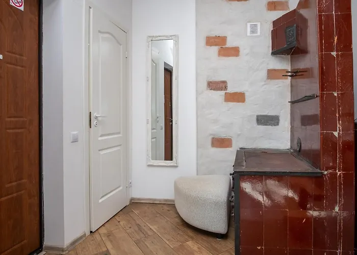 Contact Free With Free Parking