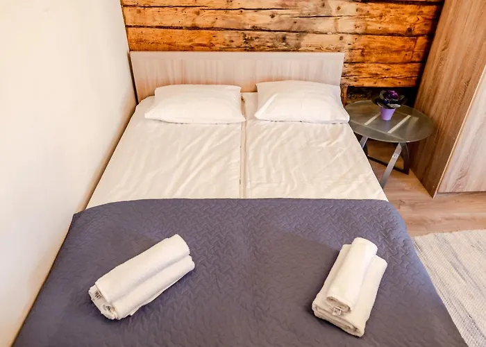 Contact Free With Free Parking Appartement